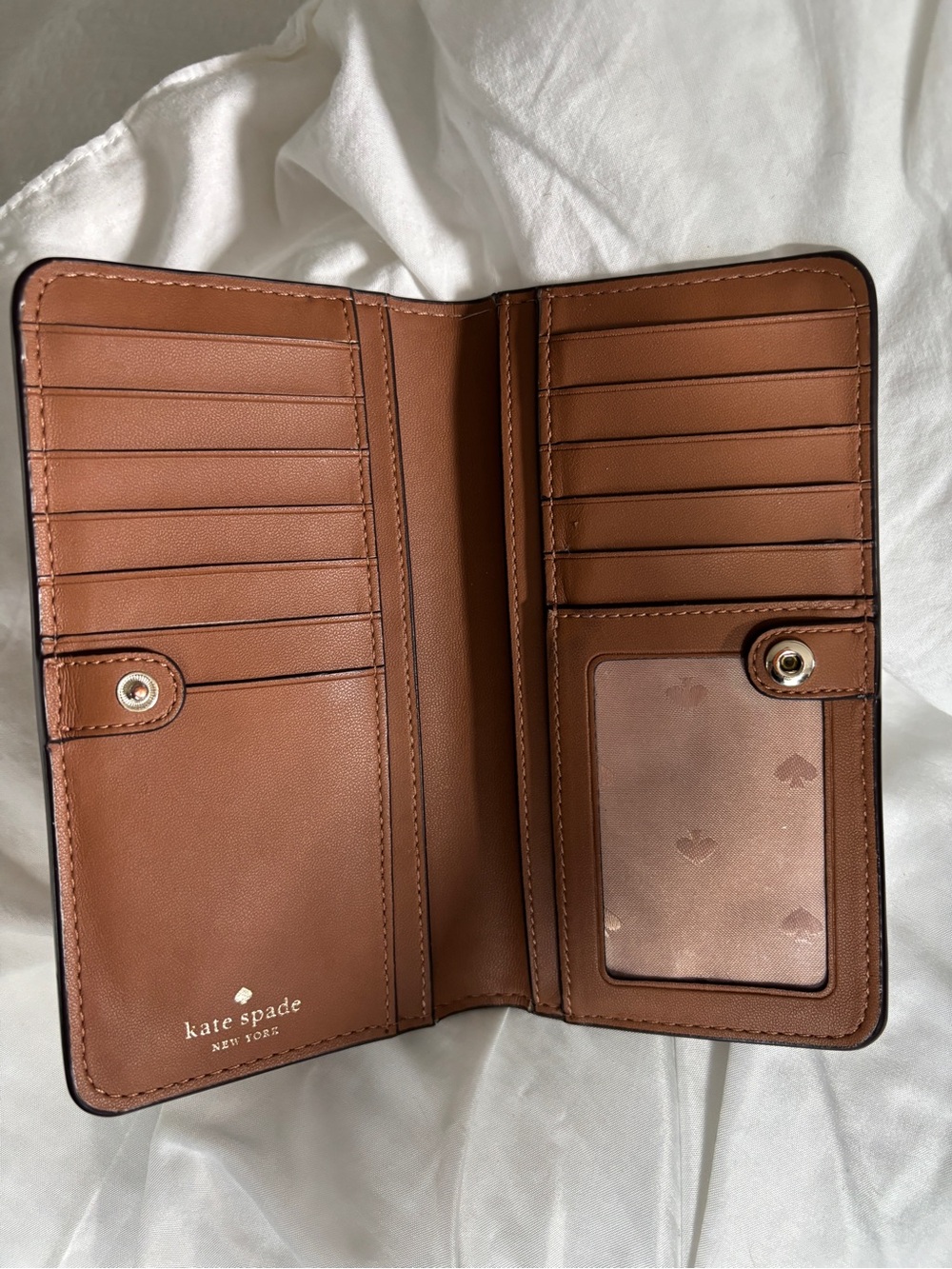 kate spade bailey slim bifold wallet gingerbread pebbled leather NWOT - Picture 3 of 3